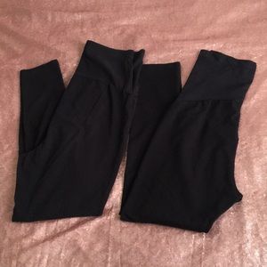 2 pair Bella Vida & Time &Tru Maternity Leggings